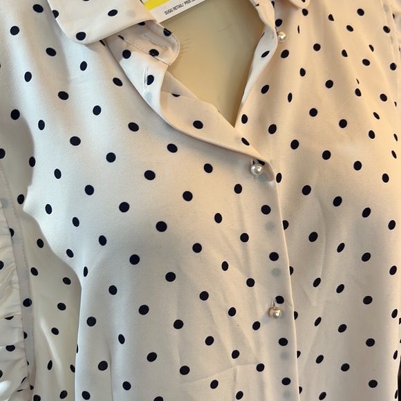 Anne Klein Ruffled Sleeve Blouse - Picture 3 of 6